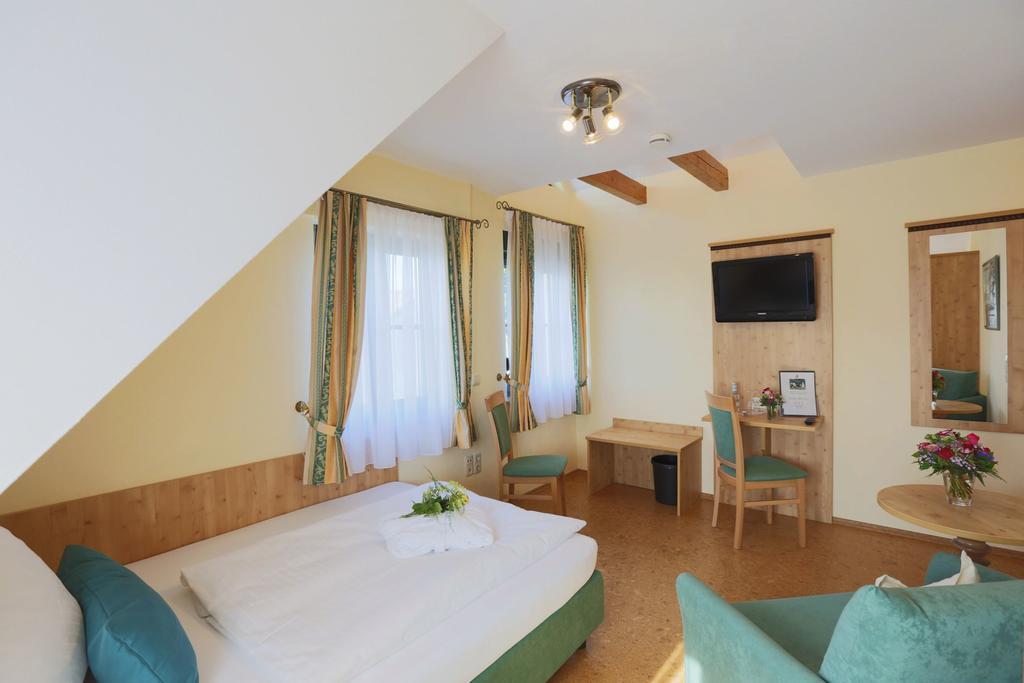 Landhotel Villa Moritz Garni Oberahr Extérieur photo