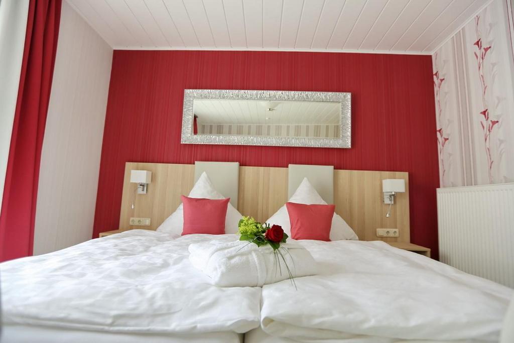 Landhotel Villa Moritz Garni Oberahr Chambre photo