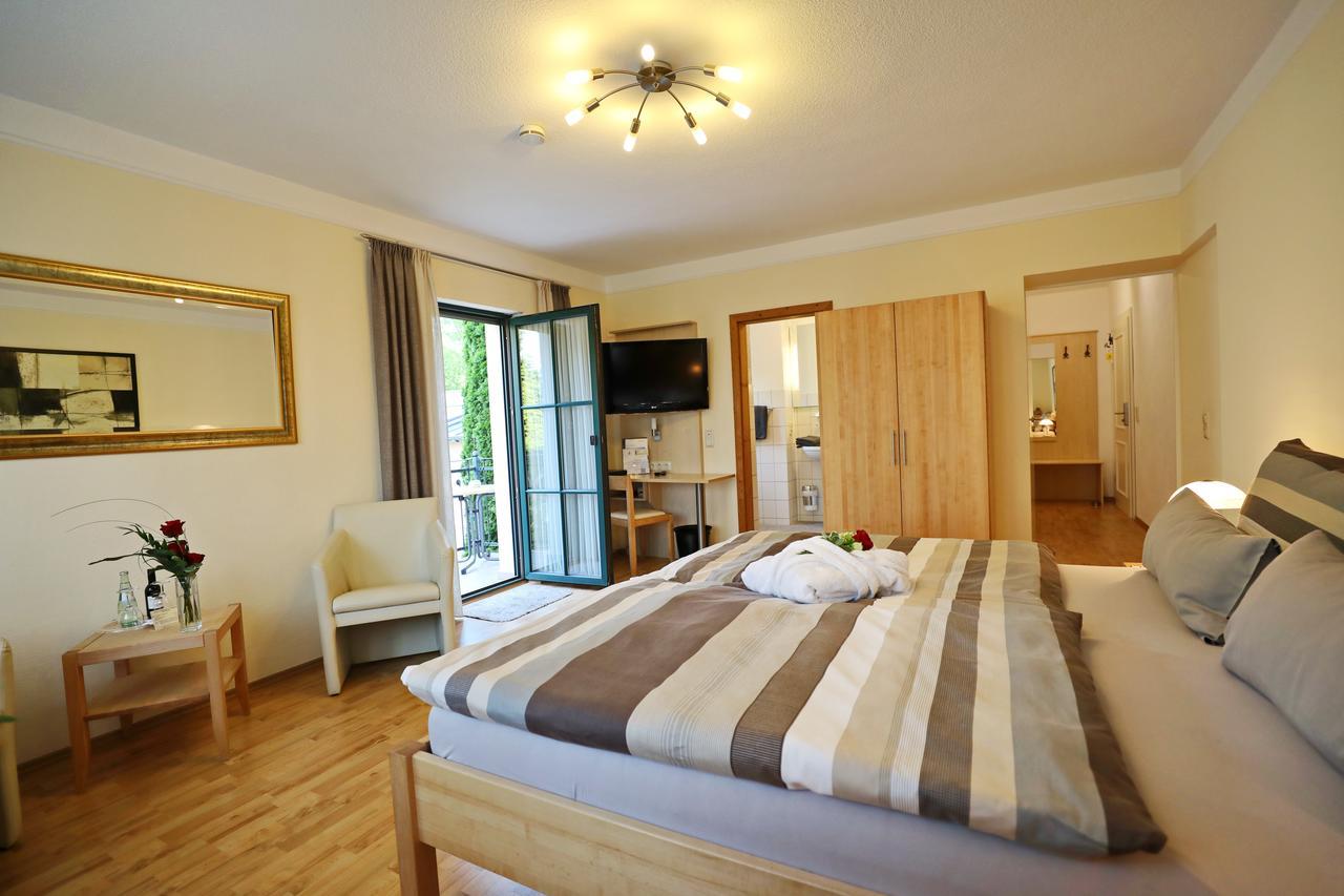 Landhotel Villa Moritz Garni Oberahr Extérieur photo